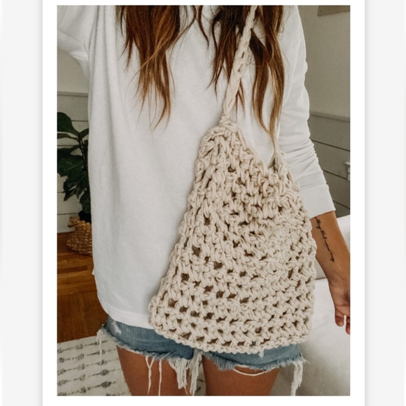 Handmade Knit Market Bag - Picture 7 of 8